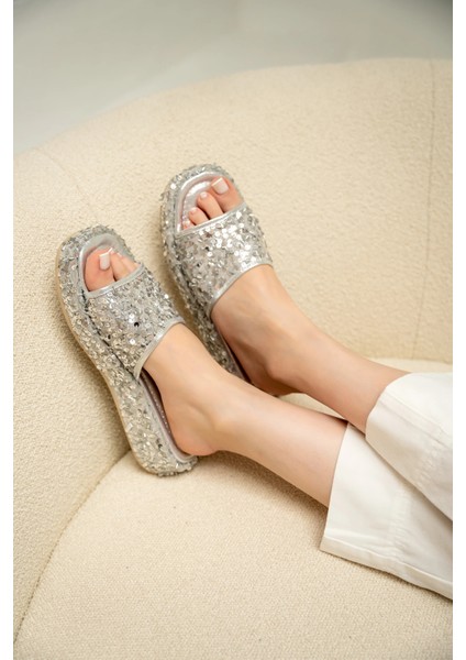 Bubble Silver Pullu Kadın Terlik