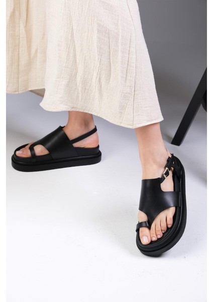 Lora Hakiki Deri Siyah Renk Parmak Arası Kadın Sandalet modelleri