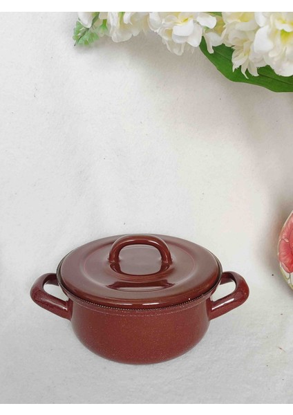 Kahverengi Çilli Mini Emaye Tencere 750 ml 16 cm Çap Yoğurt Mama Artan Yemek Tenceresi