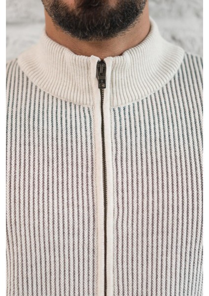 Dik Yaka Çizgili Fermuarlı Regular Fit Yünlü Triko Hırka fırsatları