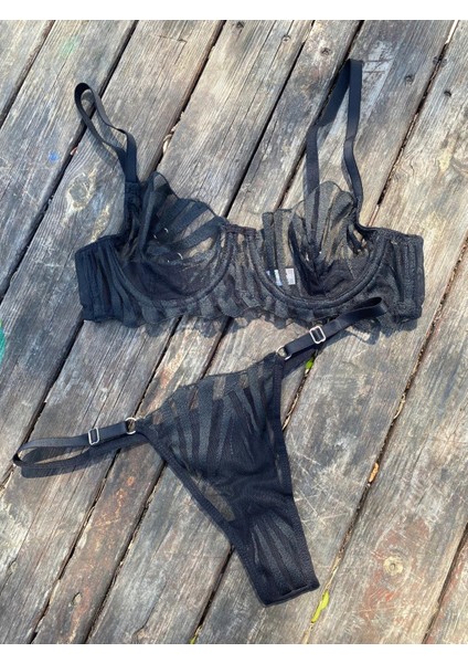 Siyah Çizgili Bralet Takımı