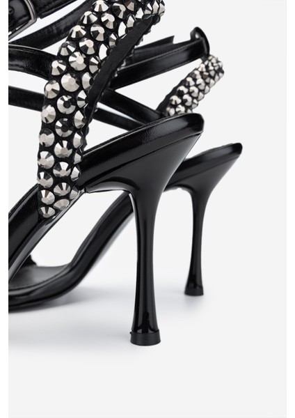 Kadın Vegan Siyah Topuklu Ayakkabı 891 2425 Bn Ayk Y25 Sıyah fırsatları