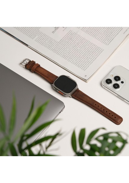 Apple Watch Uyumlu Deri Kordon & Kayış - 42 / 44 / 45 / 46 / 49 mm - Ultra / Ultra 2 / Seri 9 / 8 / 7 / 6 / 5 / 4 / 3 - Antik Kahve fiyatları