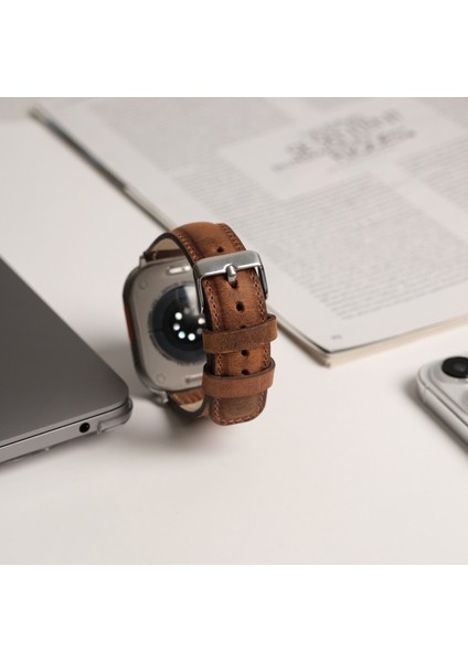 Apple Watch Uyumlu Deri Kordon & Kayış - 42 / 44 / 45 / 46 / 49 mm - Ultra / Ultra 2 / Seri 9 / 8 / 7 / 6 / 5 / 4 / 3 - Antik Kahve