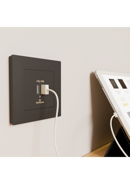 Eqona Mocha 2 USB Çıkışlı Şarj Prizi 5V 2.1A