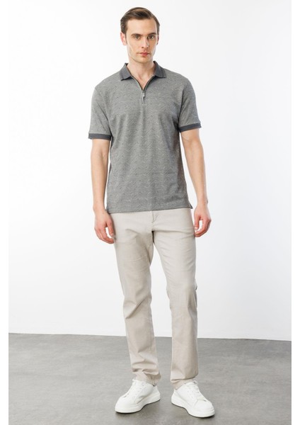 Erkek Fermuarlı Jakarlı T-Shirt Siyah fırsatları