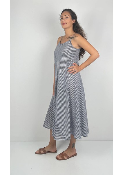 MOTHRA DRESS Yuvarlak Yaka İnce Askılı Desenli El Baskısı Uzun Elbise modelleri