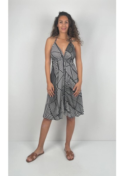 BOLERO K. V Yaka Boyundan ve Sırttan Bağlı Askılı Kısa Viskon Elbise modelleri