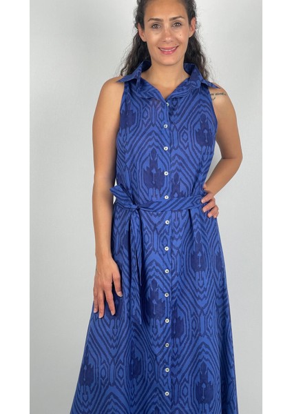 SOPHIA DRESS Gömlek Yaka Sıfır Kol Kemerli Desenli El Baskısı Uzun Elbise fiyatları