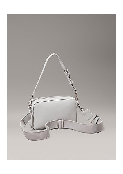 Ck Must Conv Camera Bag_mono
