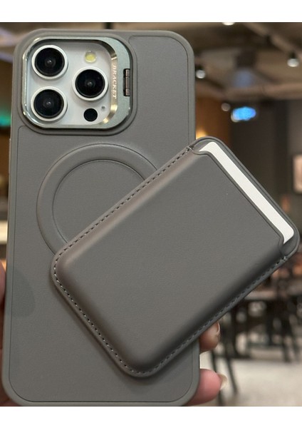 Apple iPhone 12 / 13 / 14 / 15 / 16 Serisi ile Uyumlu Deri Cüzdan Magsafe Titanyum Gri modelleri
