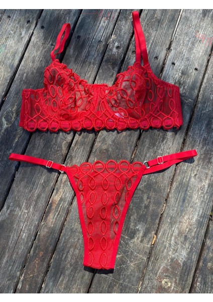 Kırmızı Çizgili Bralet Takımı