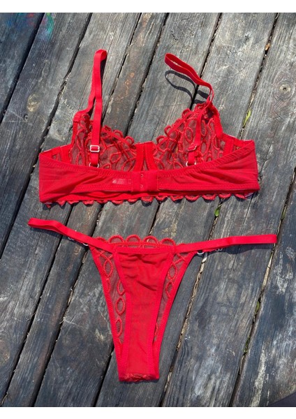 Kırmızı Çizgili Bralet Takımı