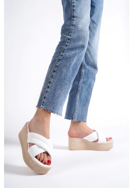 Joymıx Dolgu Topuklu Ortopedik Taban Hasır Görünümlü Kadın Terlik Kt - Beyaz modelleri