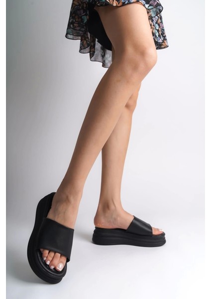 Alıce Düz Topuklu Kalın ve Ortopedik Taban Kadın Terlik St - Siyah fiyatları