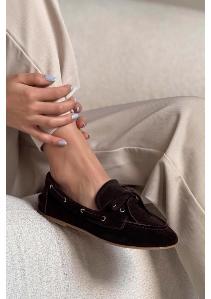 Celina Ön Bağcık Detaylı Deri Süet Kadın Babet Kahve modelleri