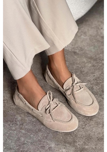 Celina Ön Bağcık Detaylı Deri Süet Kadın Babet Bej fiyatları