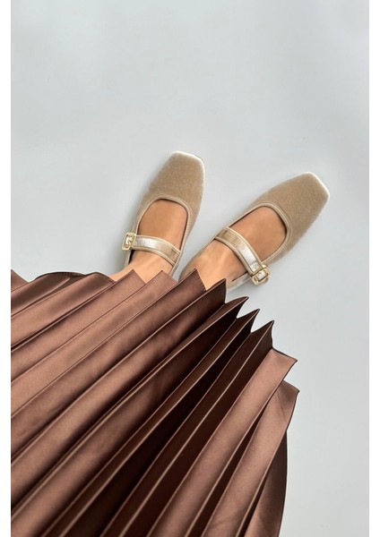 Darla Yan Ithal Toka Detaylı Kadın Babet Kadife Bej fiyatları