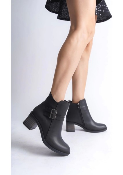 Noemı Tokalı Fermuarlı Ortopedik Taban Topuklukadın Bot St - Siyah fiyatları