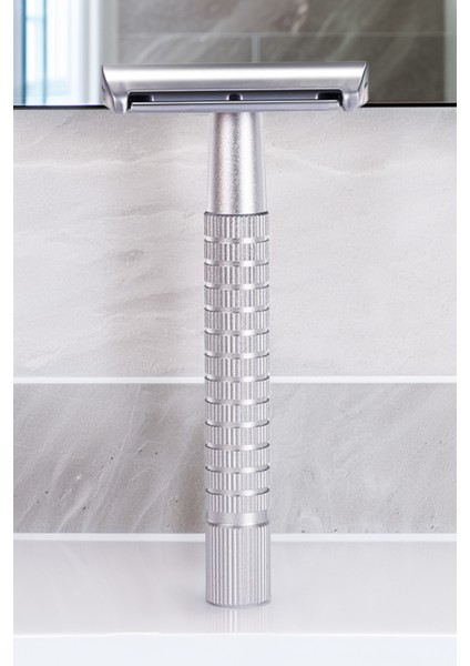 S18 Full Metal Tıraş Makinesi + 5 Adet Yaprak Jilet