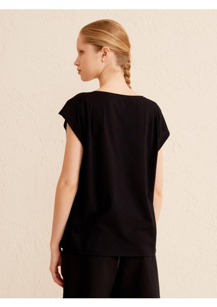 Siyah Regular Fit Pamuklu Tişört