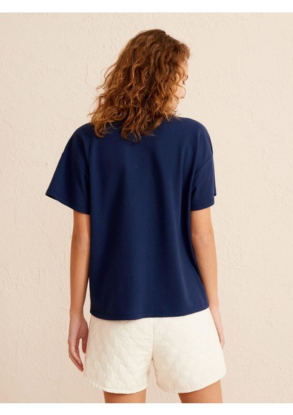 Kadın Lacivert Oversize Pamuklu Polo Yaka Basic Tişört fırsatları