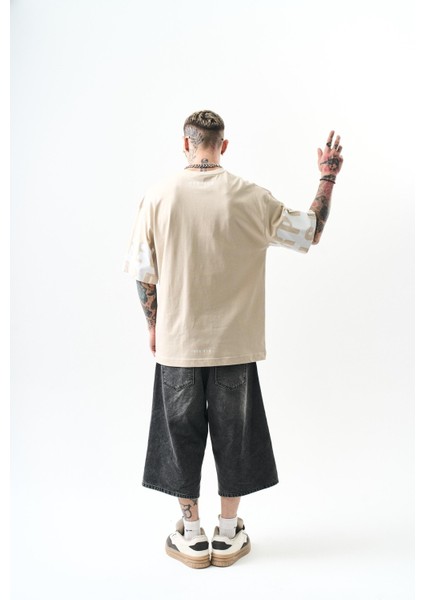 Erkek Orpheus Baskılı Oversize T-Shirt Bej indirimleri