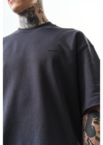 Erkek Respire Yazı Detaylı Oversize T-Shirt Füme fırsatları