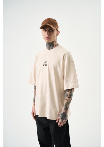 Erkek Choose Nakışlı Oversize T-Shirt Bej fiyatları