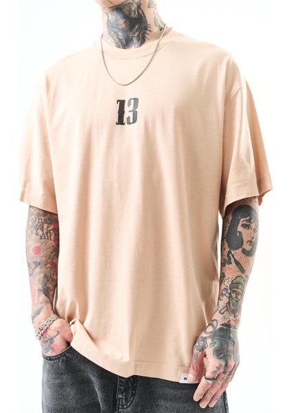 Erkek 13 Baskılı Oversize T-Shirt Bej indirimleri