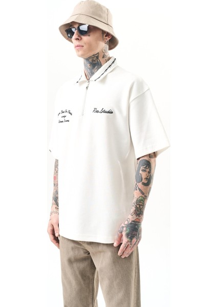 Erkek Yarım Fermuarlı Nakışlı Oversize T-Shirt Ekru fiyatları
