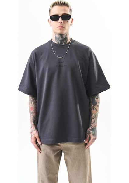 Erkek Just Hold Nakışlı Oversize T-Shirt Füme fiyatları