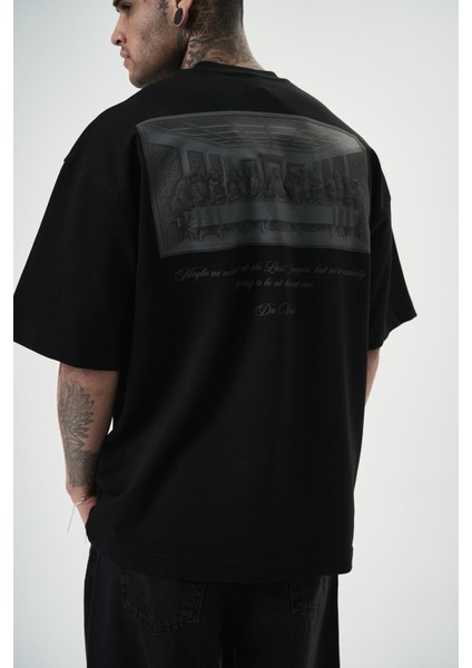Erkek Da Vinci Baskılı Oversize T-Shirt Siyah indirimleri