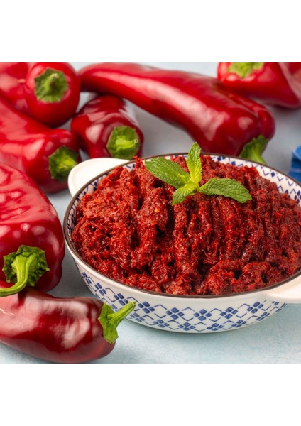 Yesemek Acı Güneşte Kurutulmuş Biber Salçası