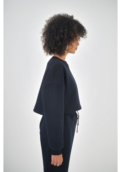 Kadın Basic Oversize Crop Sweatshirt Siyah