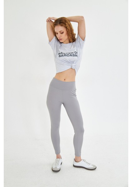 Kadın Master Of Sarcasm Baskılı Kısa Kollu %100 Pamuk Tişört fırsatları