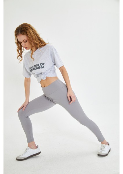 Kadın Master Of Sarcasm Baskılı Kısa Kollu %100 Pamuk Tişört indirimleri