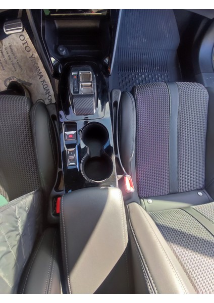 Sasa Peugeot 2008 Model Uyumlu Oto Koltuk Kenarı Doldurma Organizeri fırsatları