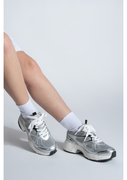 Kadın Sneaker Kalın Taban Bağcıklı File Detaylı Spor Ayakkabı Sargen Gümüş fiyatları