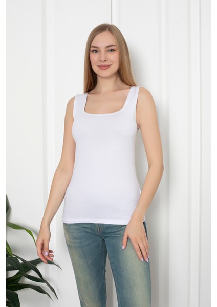 Beyaz Renkli Penye Kumaş Geniş Askılı Basic T-Shirt / Bluz