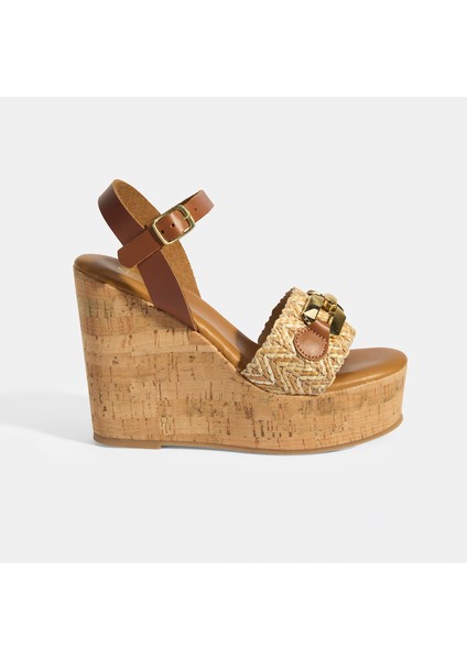 Kadın Kahve Toka Aksesuarlı Deri Detaylı Slingback Dolgu Topuklu Sandalet