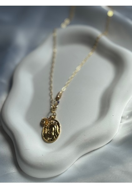 Altın Kaplama Meryem Ana Figürlü Zincir Kolye