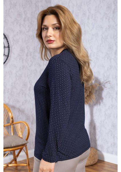Kadın Yeni Model Yüksek Kalite Yuvarlak Yaka Patlı Orta Yaş Anne Penye Bluz 6575 modelleri