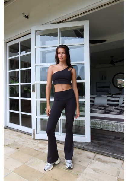 Asana Geniş Paça Spor Siyah Pantolon