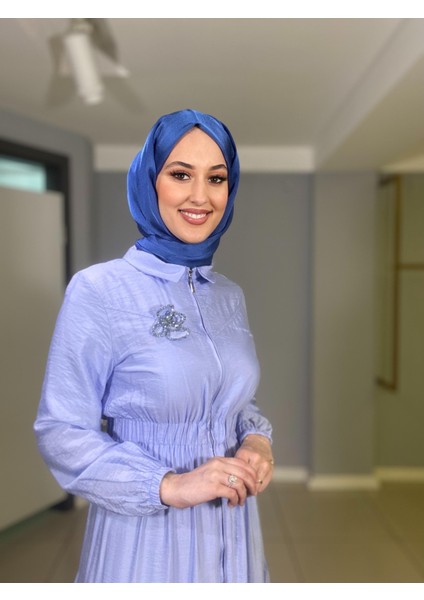Moodbasic Kup Detaylı Aksesuarlı Fermuarlı Elbise