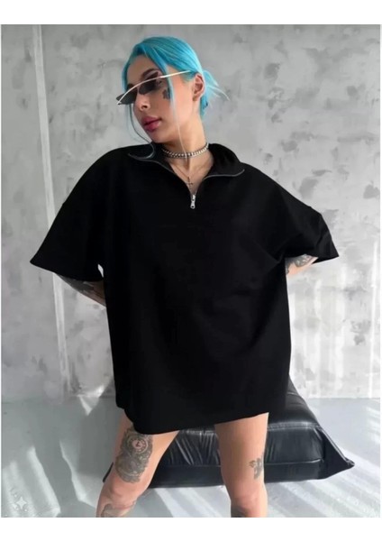 Yarım Fermuarlı Düz Oversize T-Shirt - Siyah