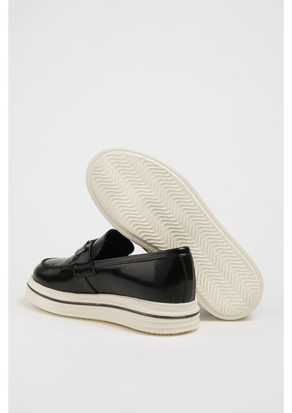 Özel Tasarım Açma Deri Toka Detaylı Casual Ayakkabı modelleri