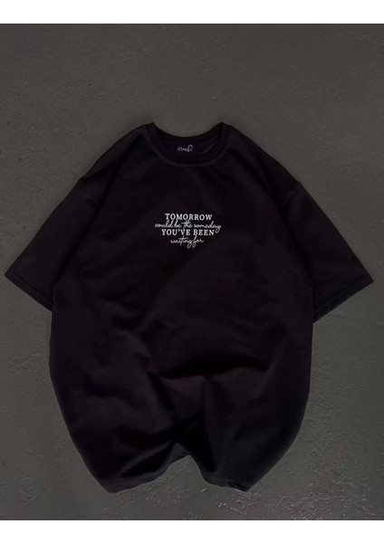 Bisiklet Yaka Baskılı Oversize T-Shirt - Siyah