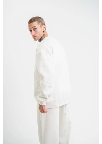 Unisex Uzun Kol Bisiklet Yaka Yıkamalı Sweatshirt - Beyaz modelleri