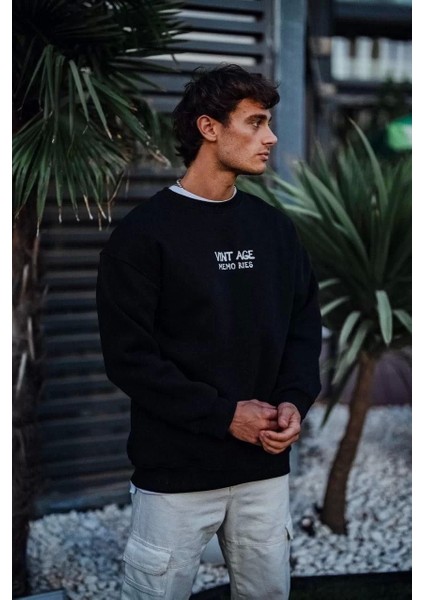 Oversize Bisiklet Yaka Üç Iplik Baskılı Sweatshirt - Siyah